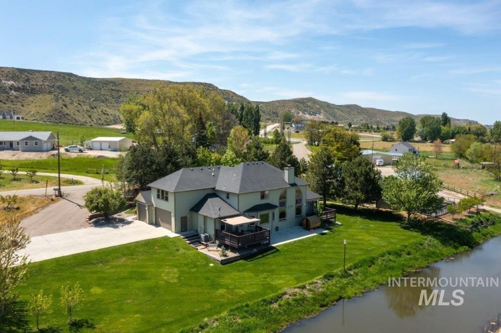 MLS #98975682 image #0