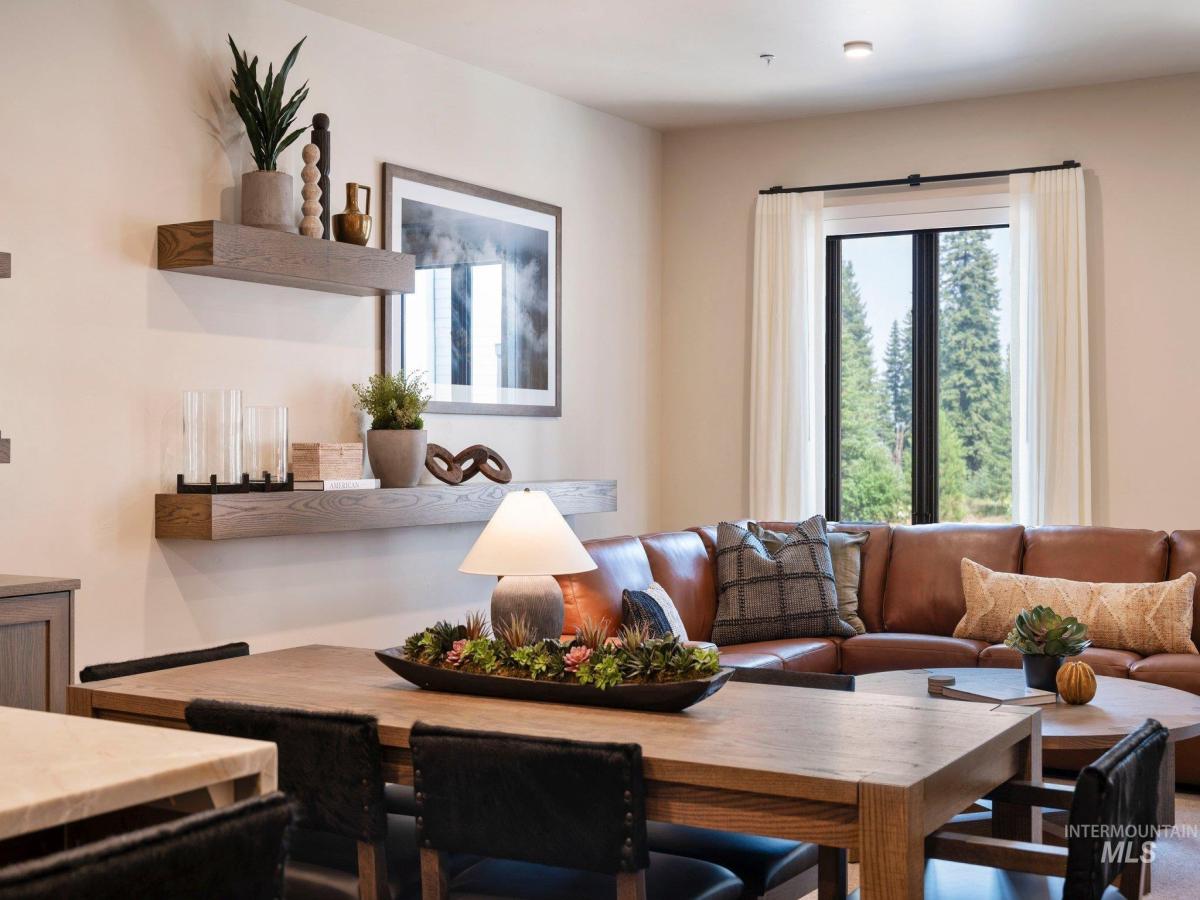 MLS #98975810 image #0