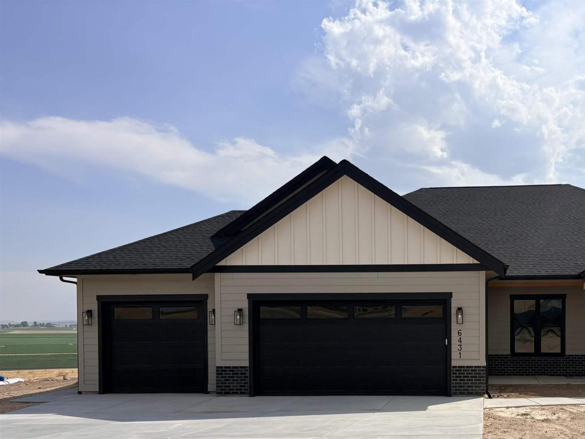 MLS #98976052 image #0