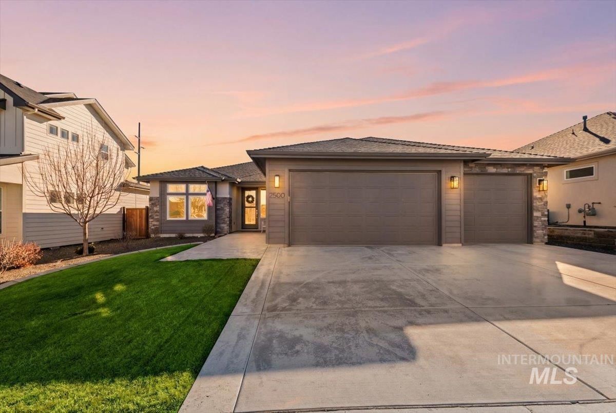 MLS #98976199 image #0