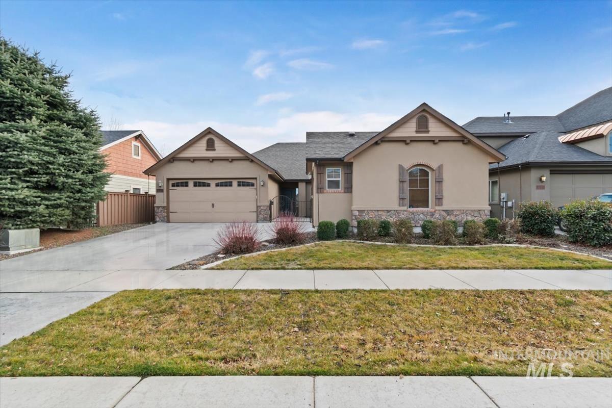 MLS #98976211 image #0