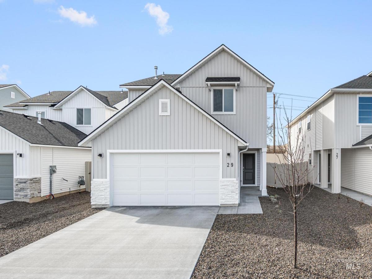 MLS #98976277 image #0
