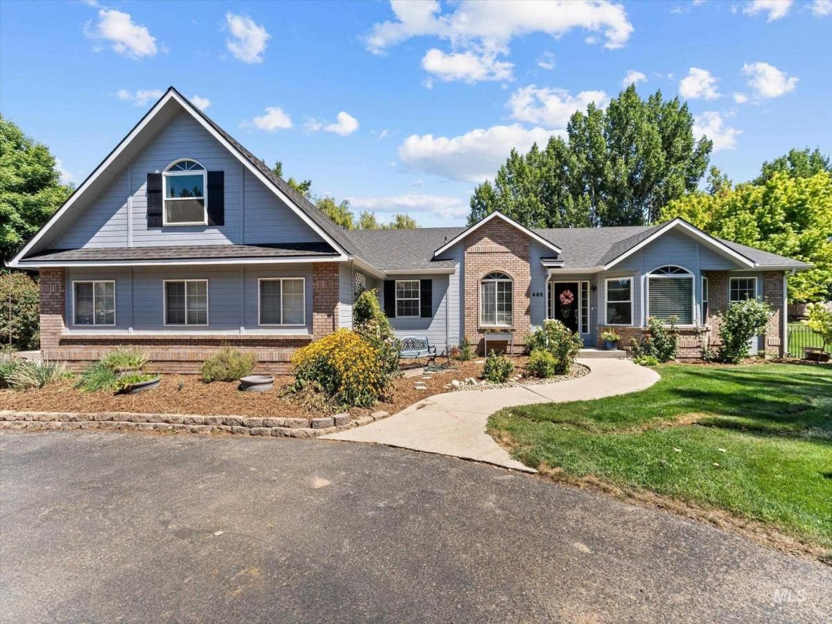 MLS #98976680 image #0