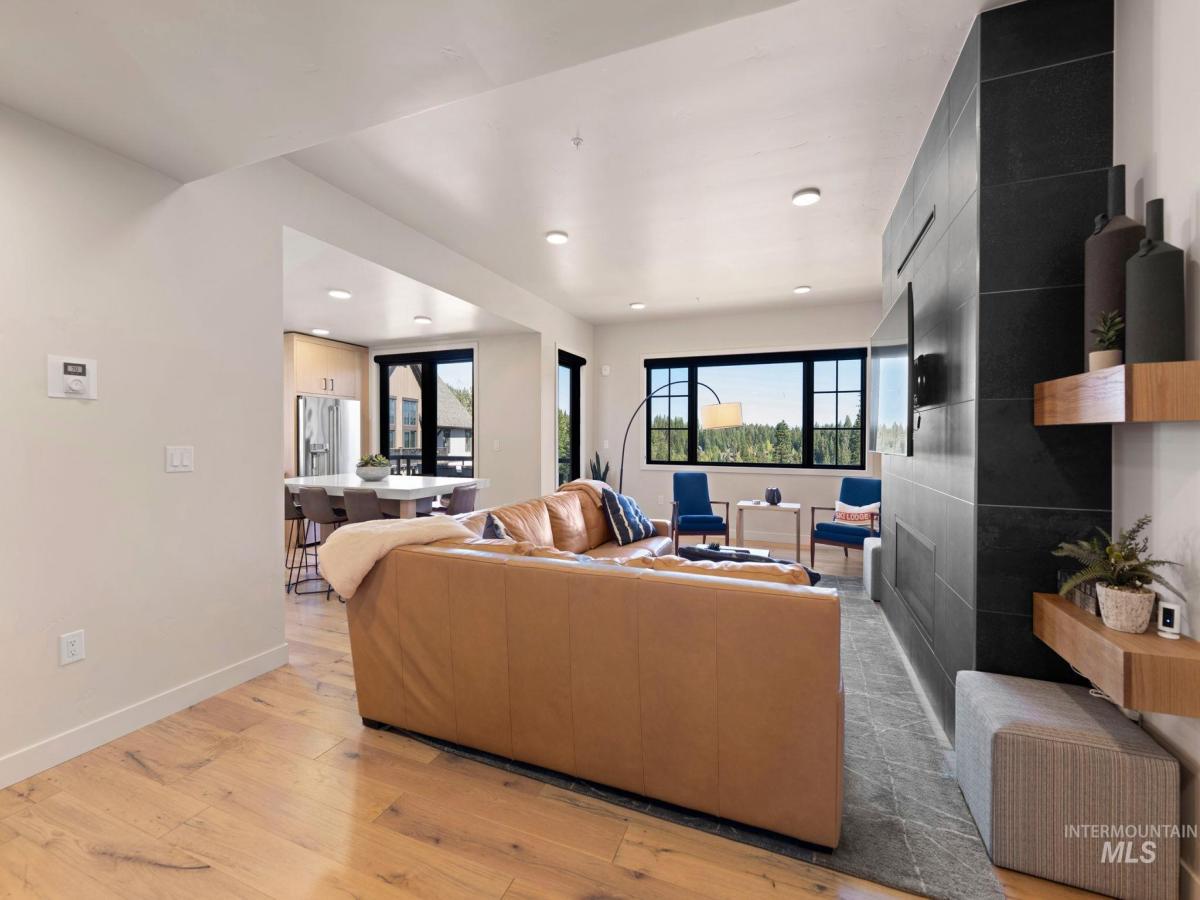 MLS #98976762 image #0