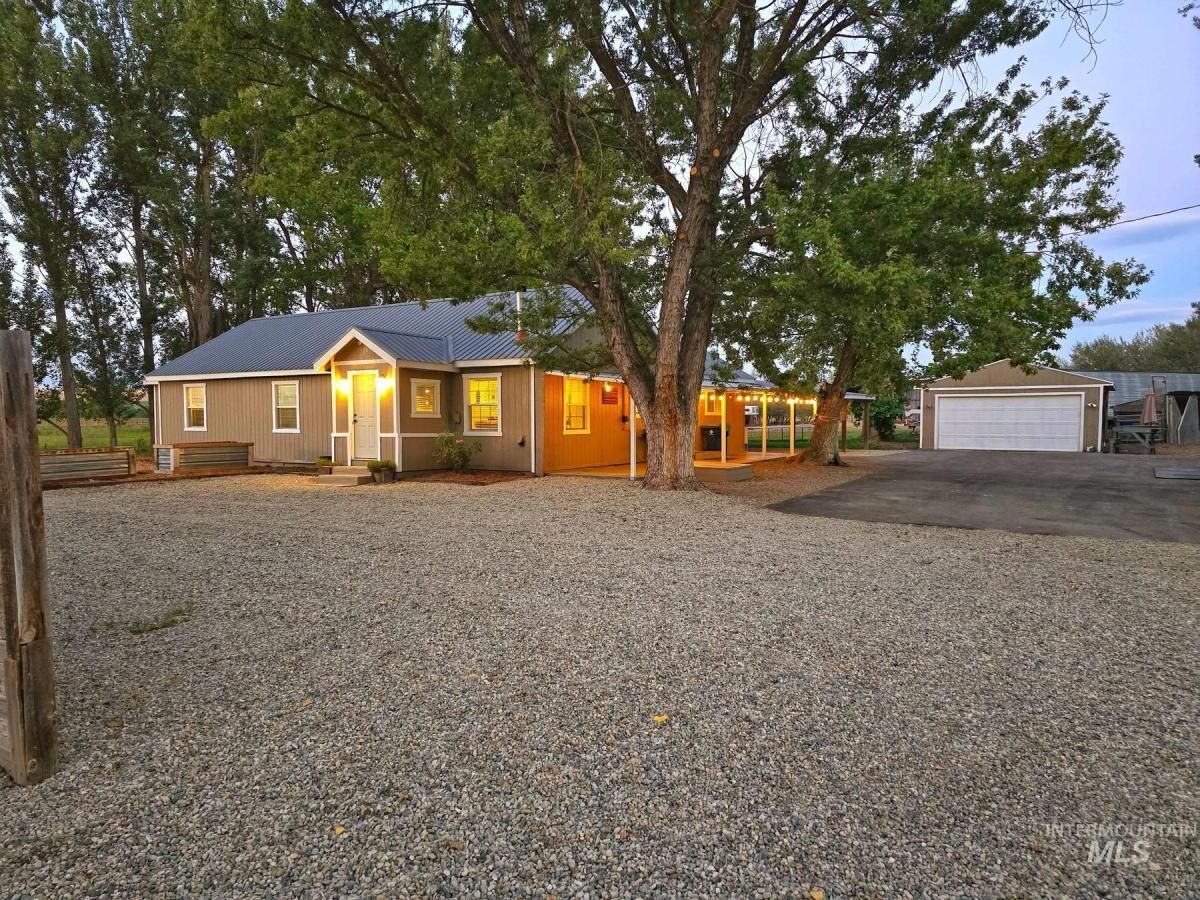 MLS #98976906 image #0