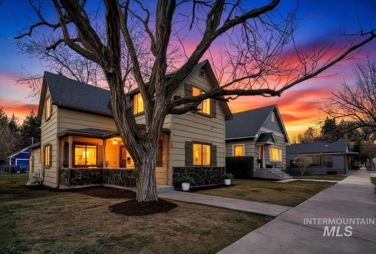 MLS #98976941 image #0