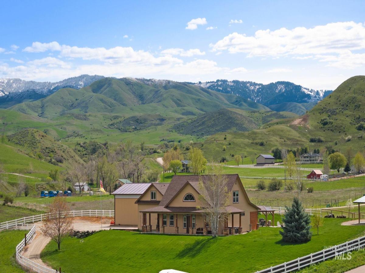 MLS #98977014 image #0