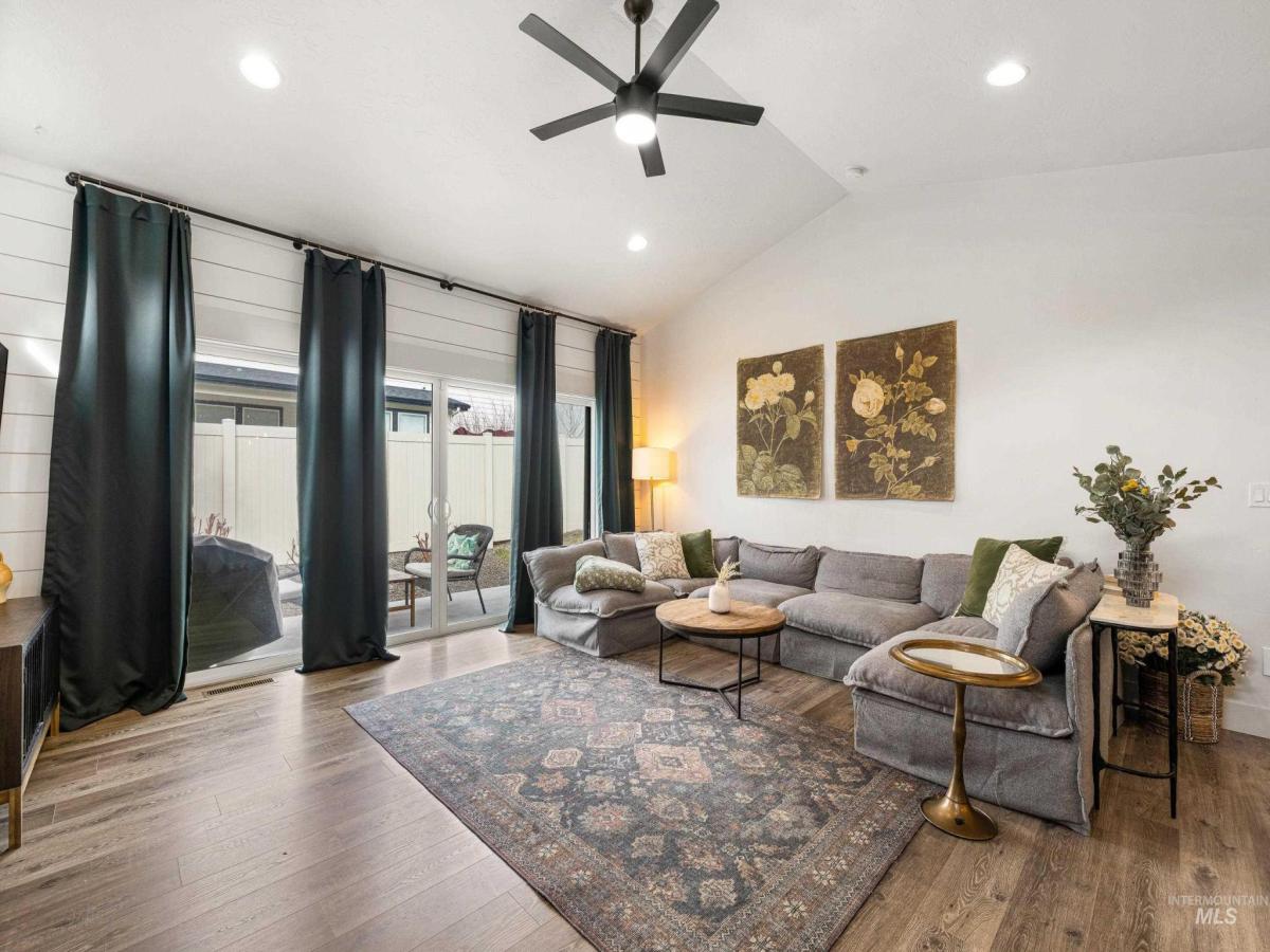 MLS #98977815 image #0