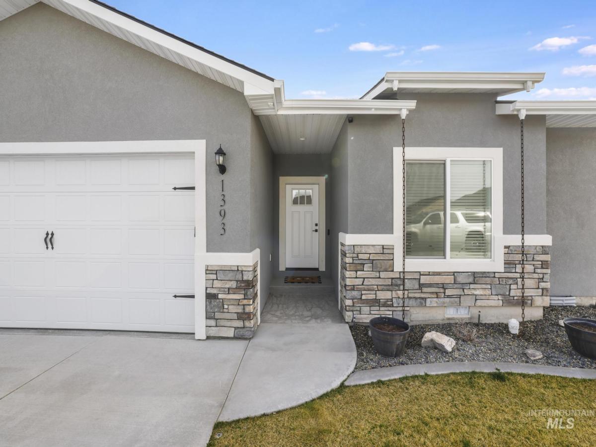 MLS #98977991 image #0