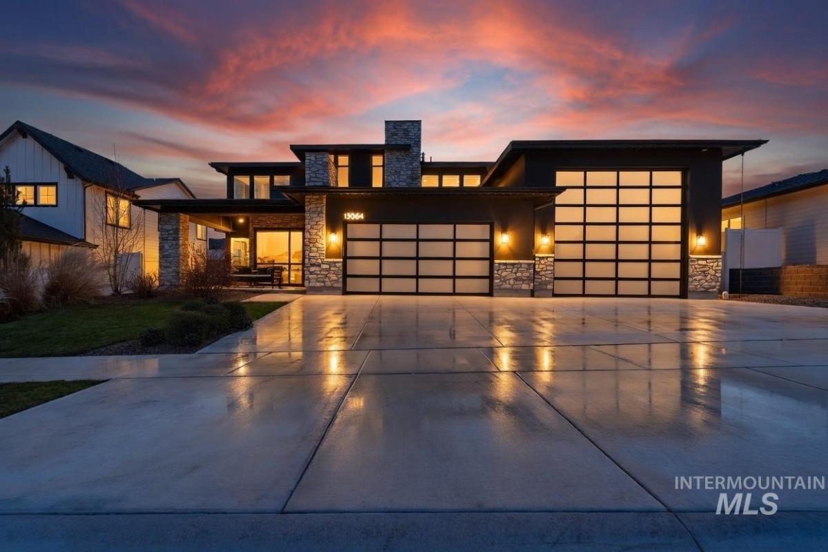 MLS #98978026 image #0