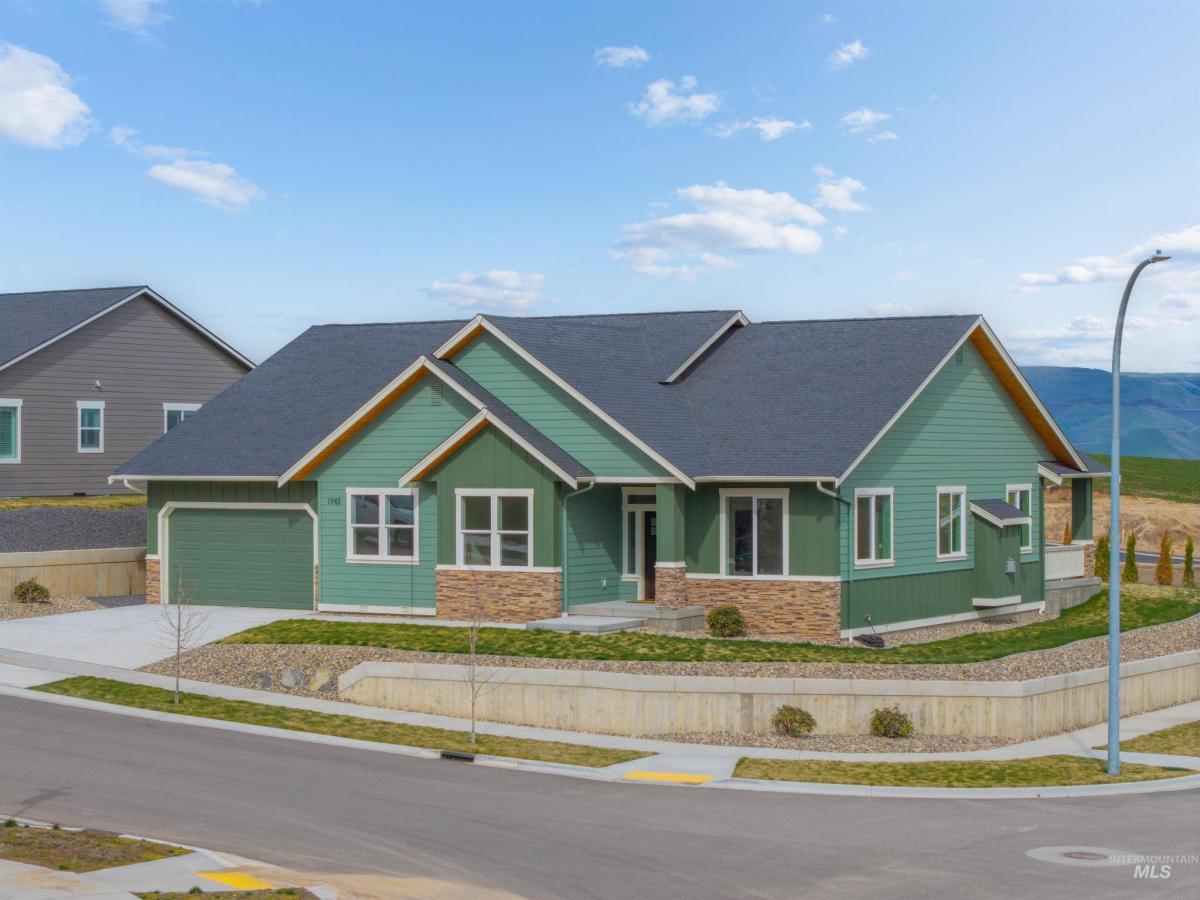 MLS #98978424 image #0