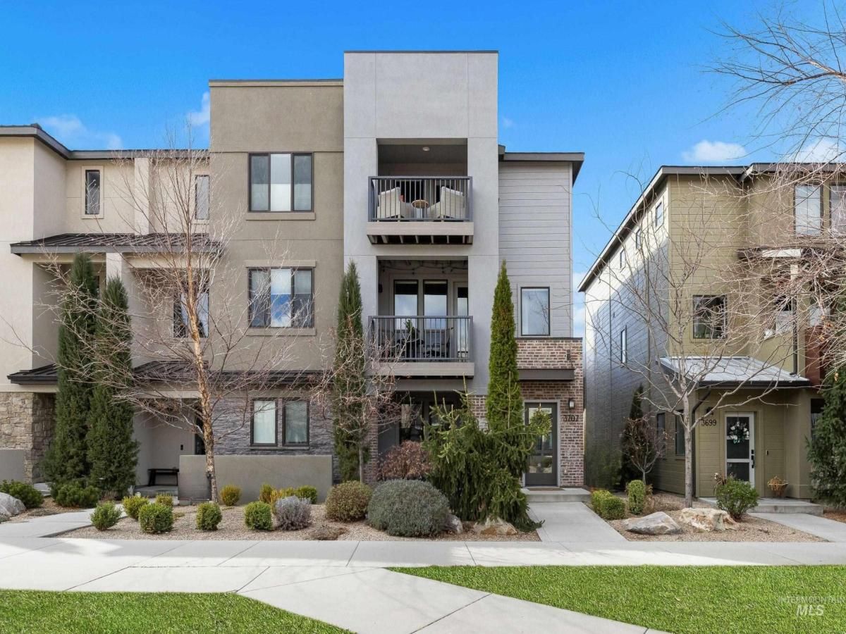 MLS #98979151 image #0