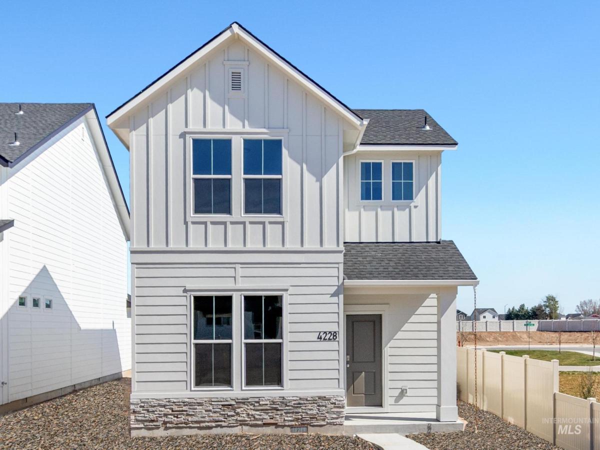 MLS #98979337 image #0