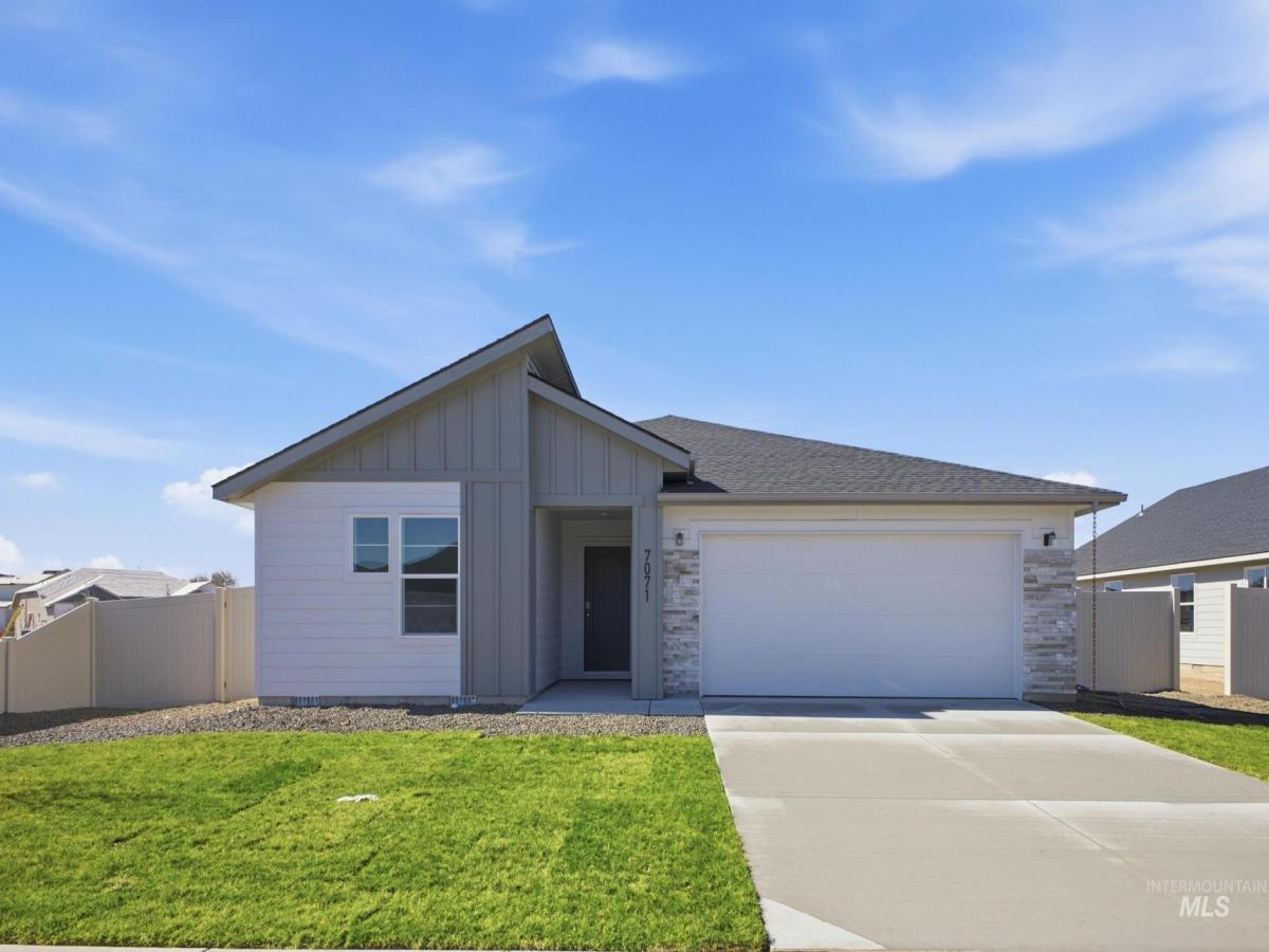 MLS #98979342 image #0