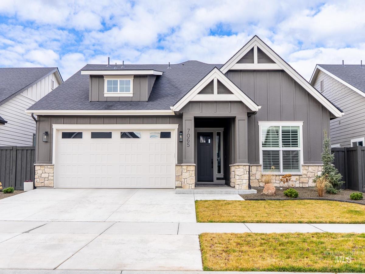 MLS #98979423 image #0