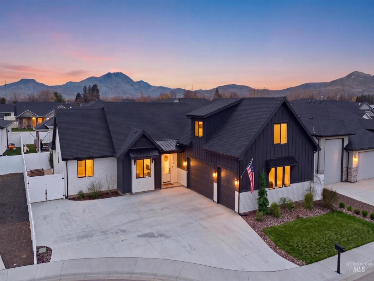 MLS #98979451 image #0