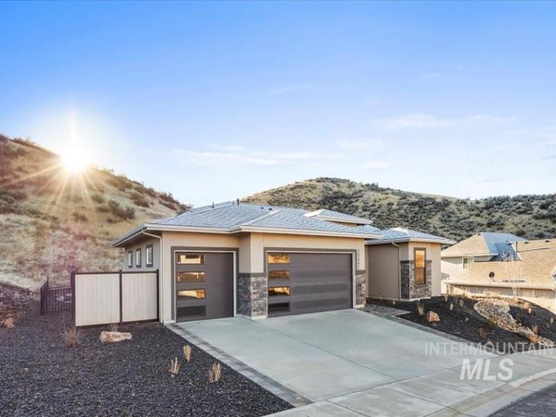 MLS #98979545 image #0