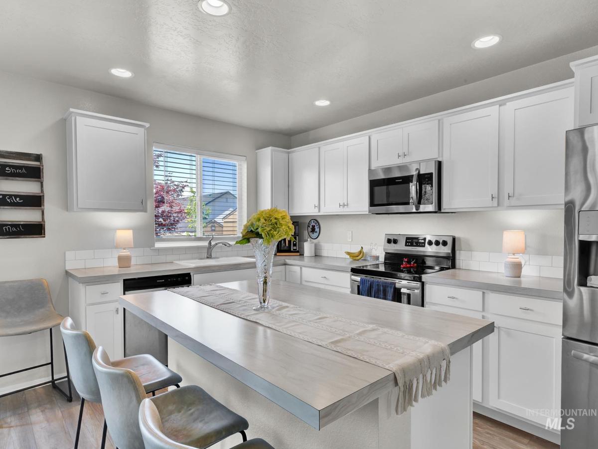 MLS #98979548 image #0