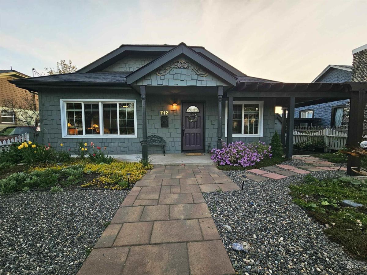 MLS #98979609 image #0