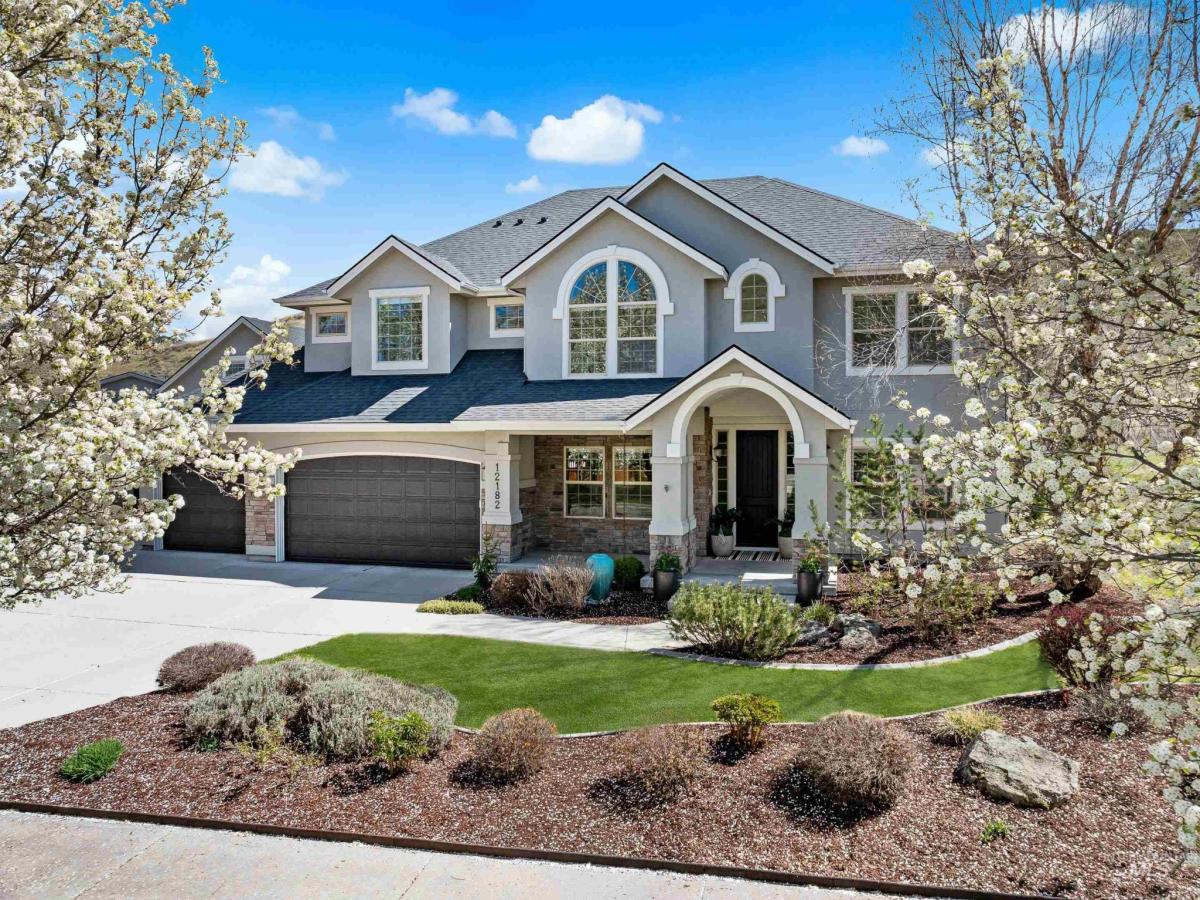 MLS #98979619 image #0