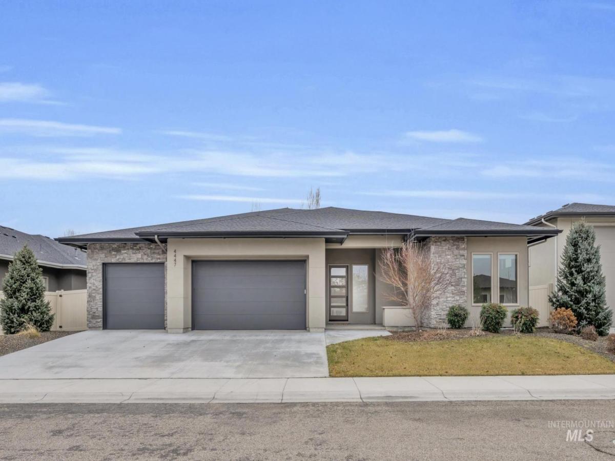 MLS #98979626 image #0