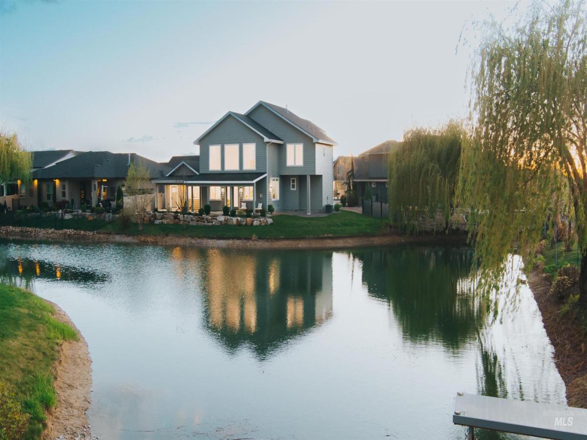 MLS #98979730 image #0