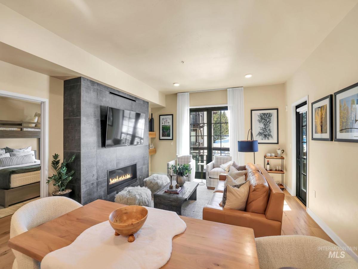 MLS #98979769 image #0