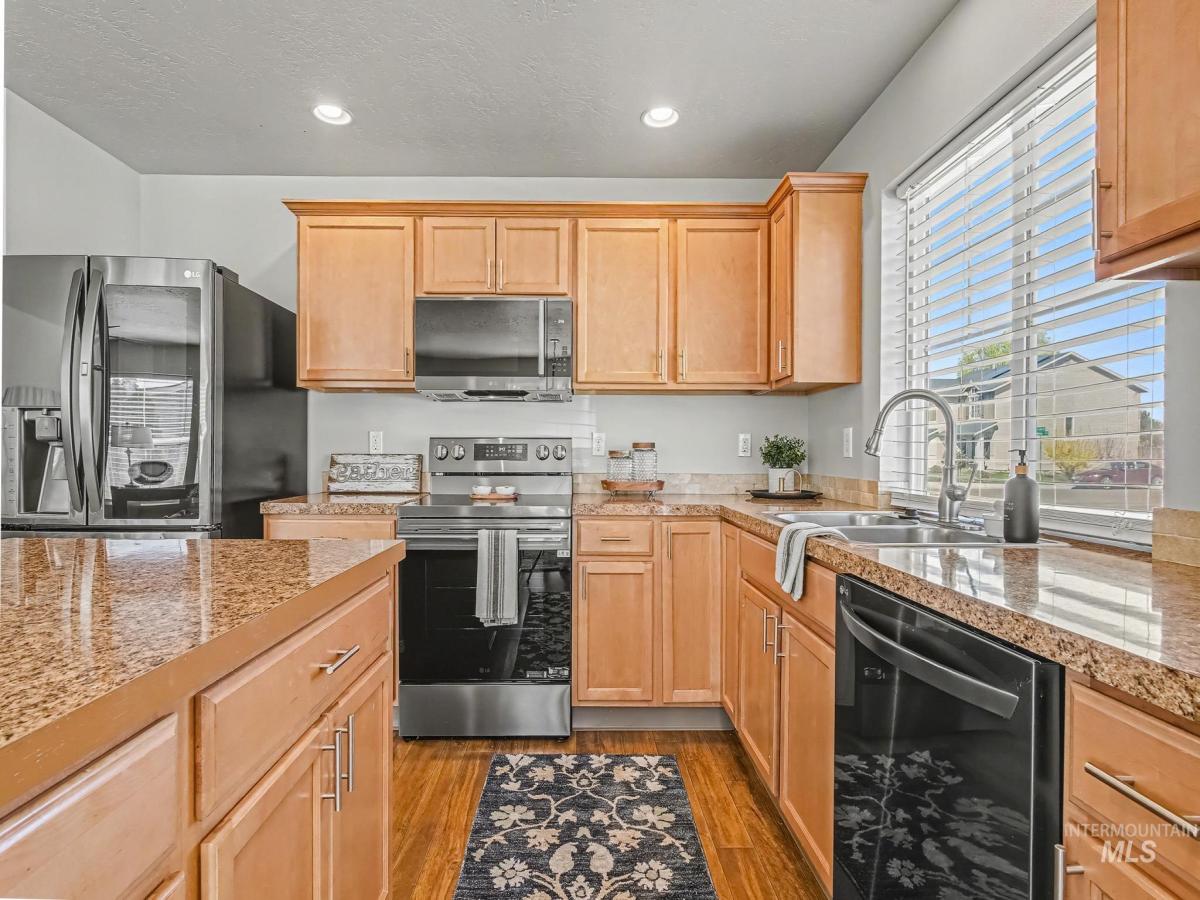 MLS #98979801 image #0