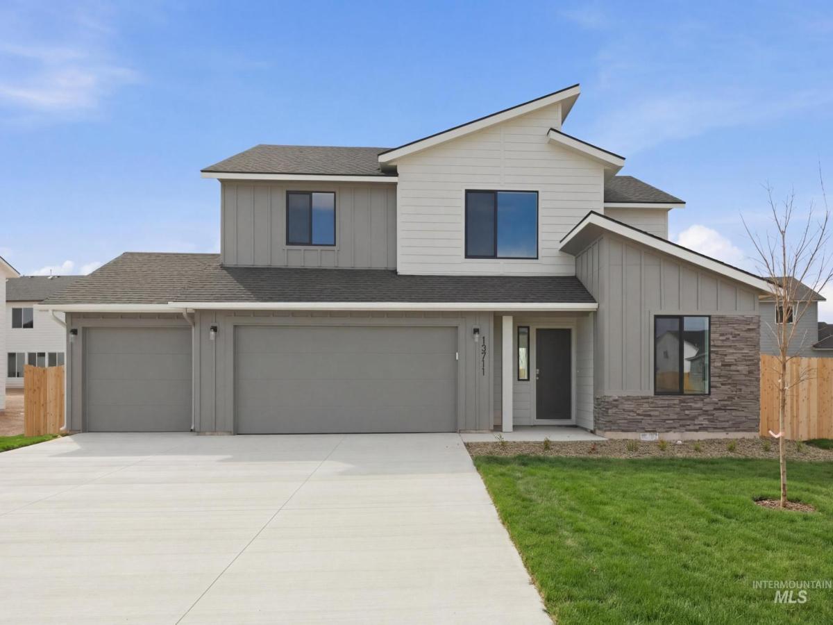 MLS #98979935 image #0