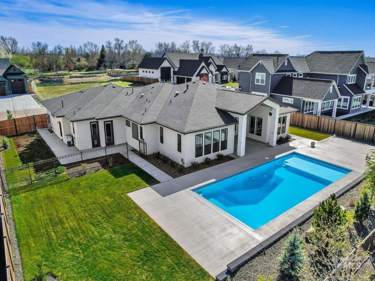 MLS #98980021 image #0