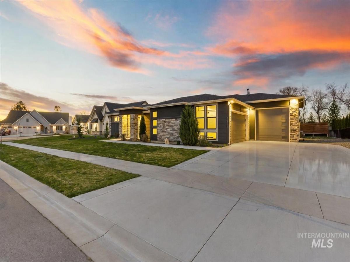 MLS #98980141 image #0