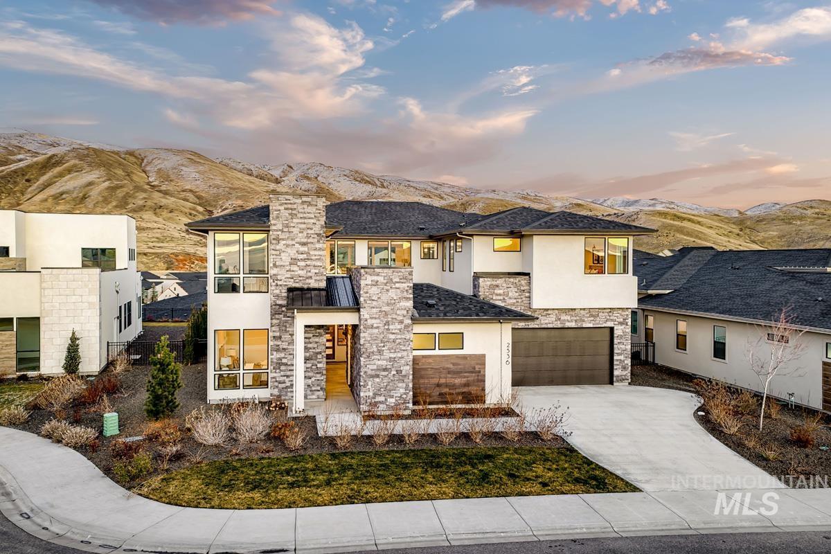 MLS #98980701 image #0