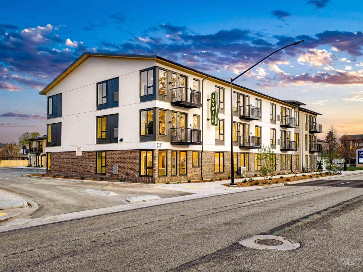 MLS #98981135 image #0