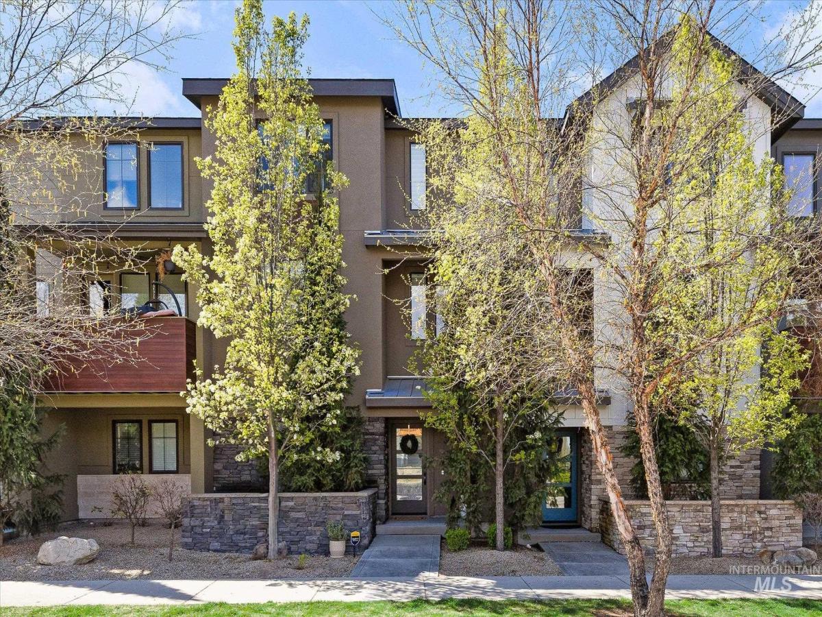 MLS #98981159 image #0