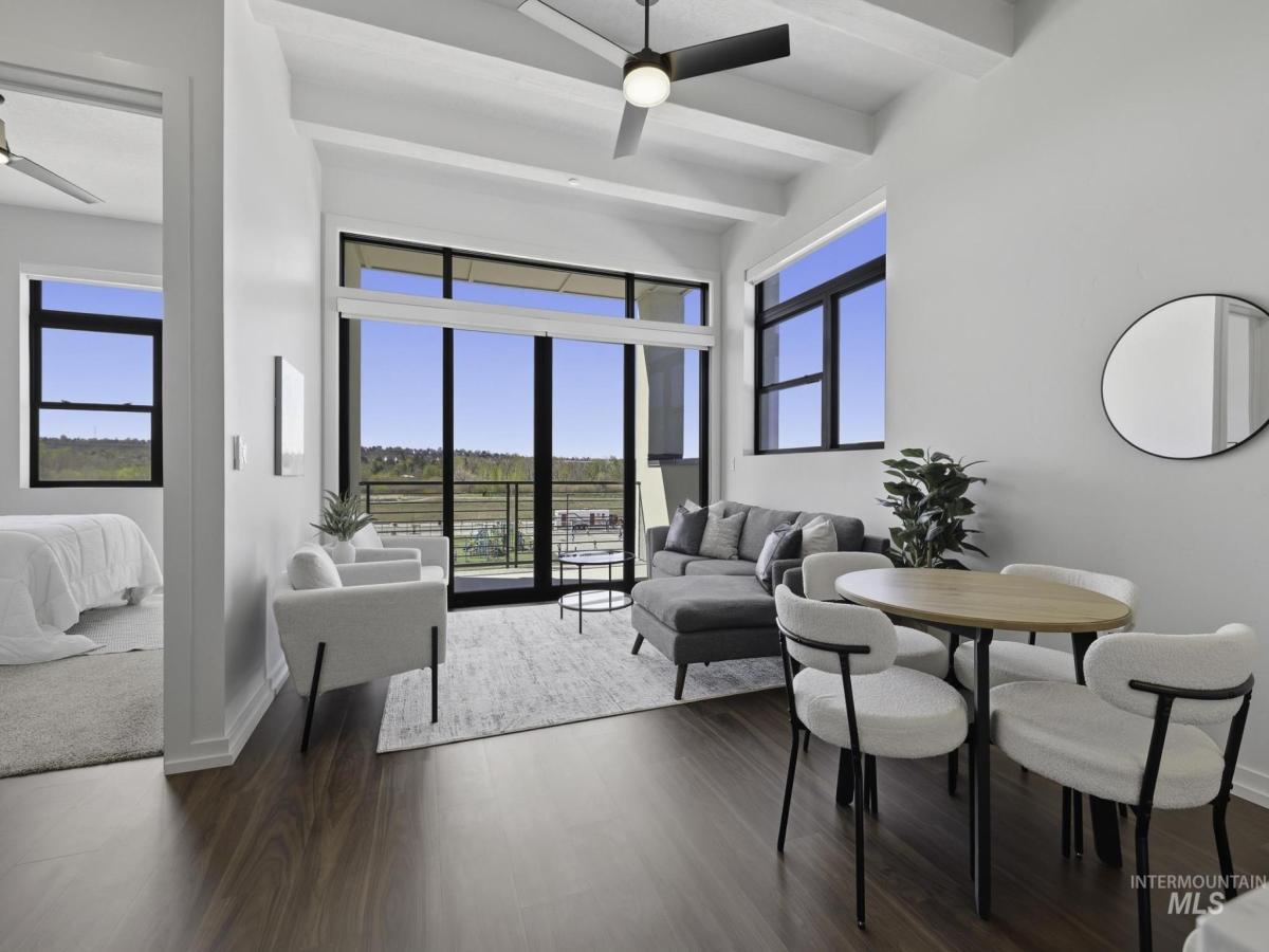 MLS #98981182 image #0