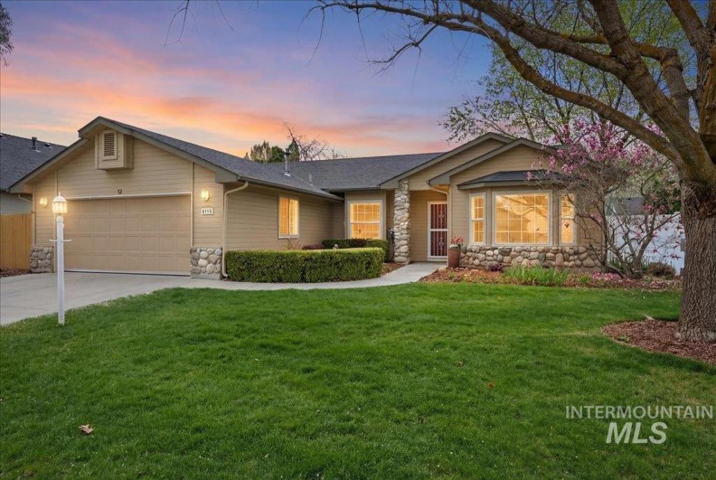 MLS #98981221 image #0