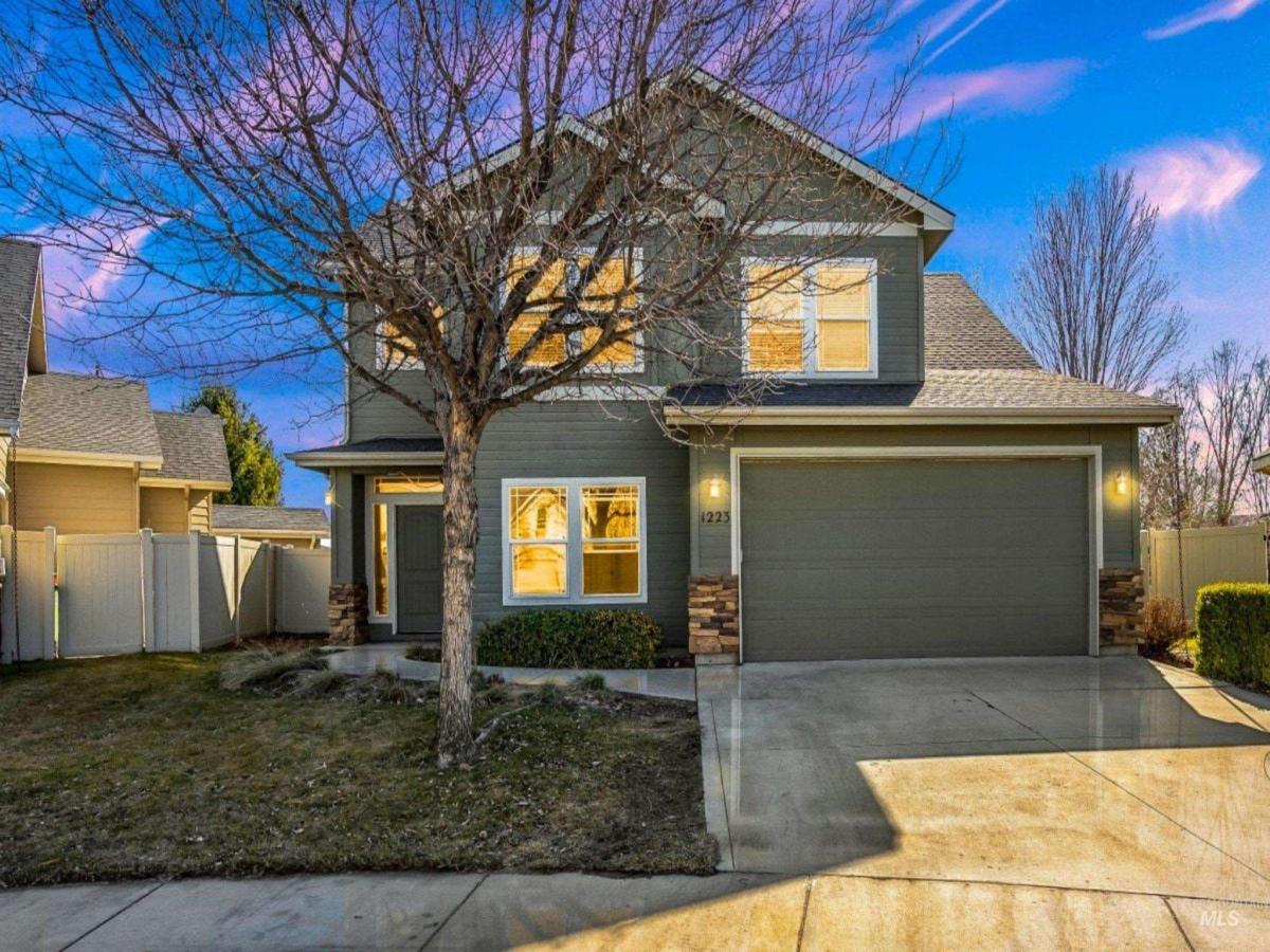 MLS #98981250 image #0