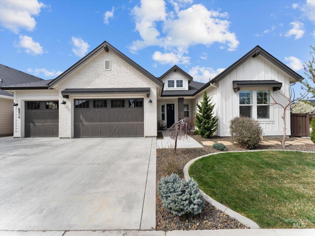 MLS #98981267 image #0