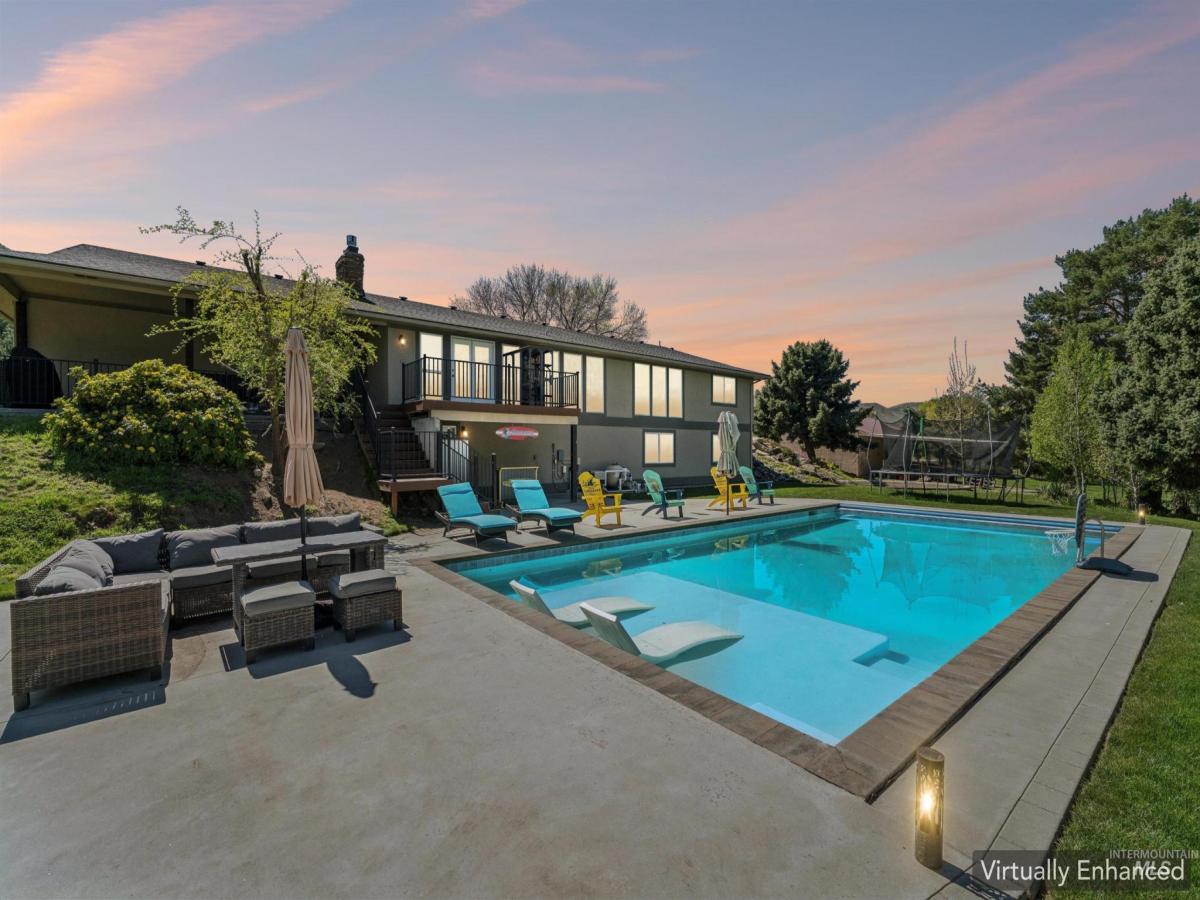 MLS #98981320 image #0