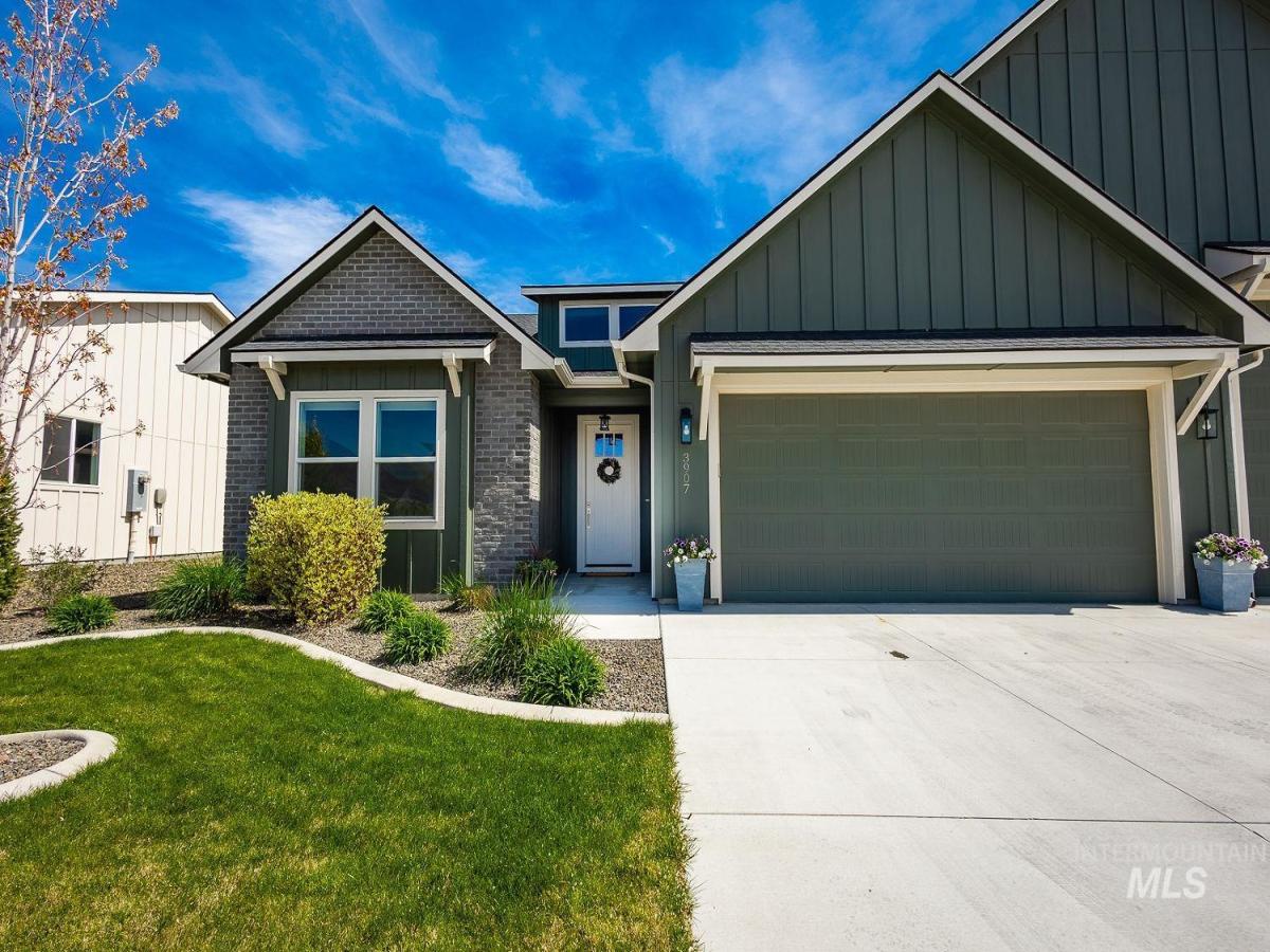 MLS #98981452 image #0