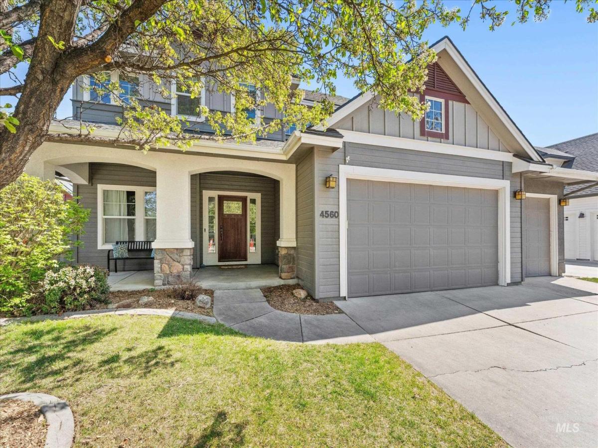 MLS #98981602 image #0