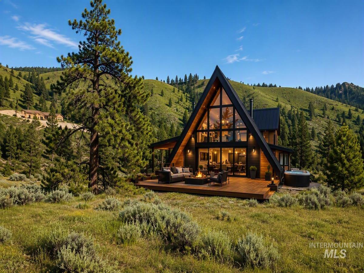 MLS #98981630 image #0
