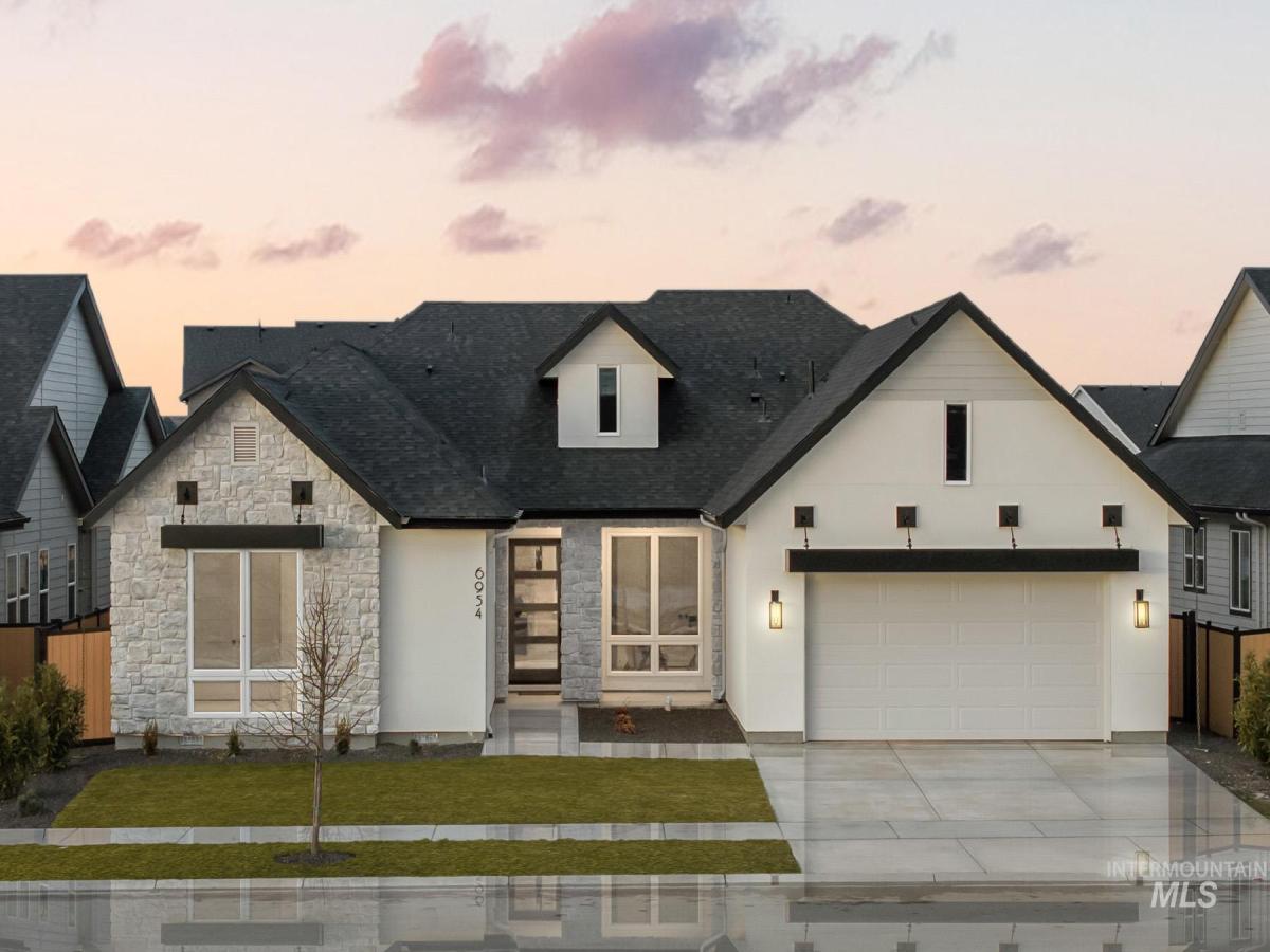 MLS #98981677 image #0