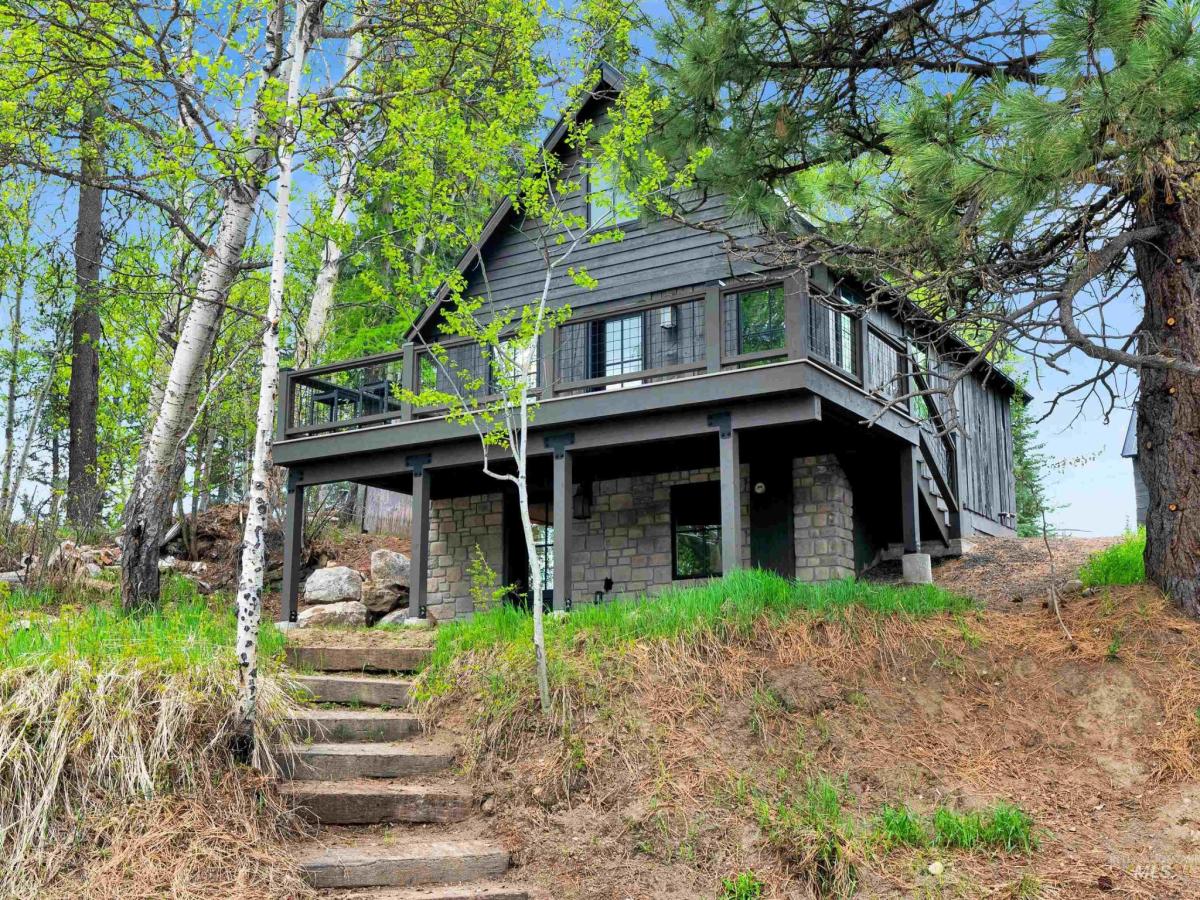 MLS #98981696 image #0