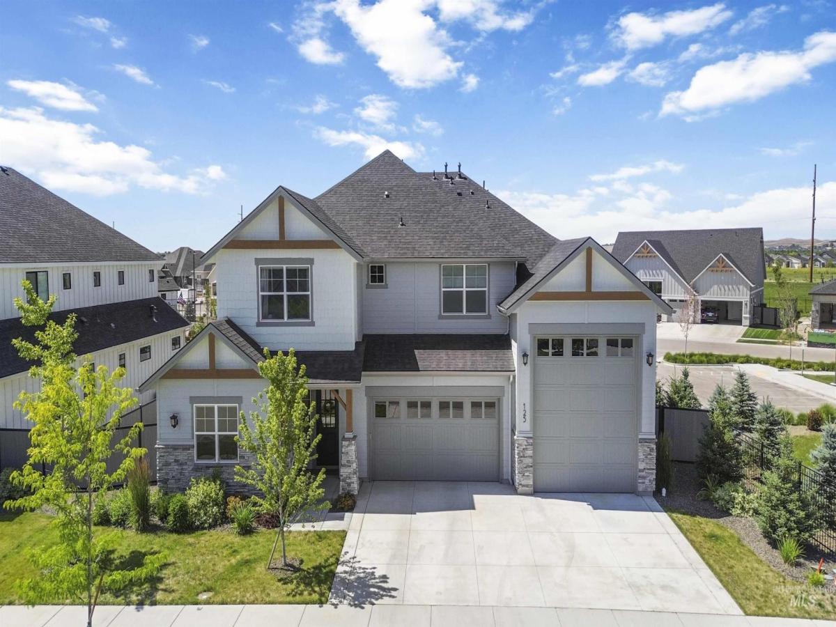 MLS #98982025 image #0