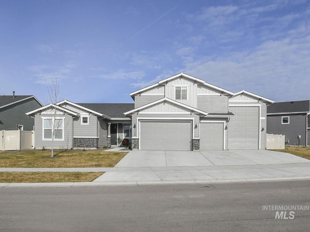 MLS #98982102 image #0