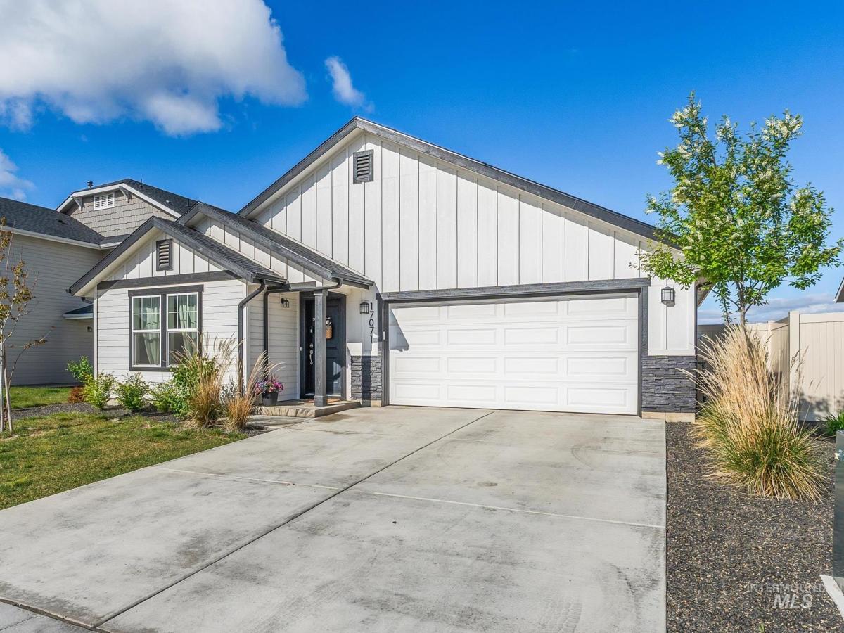 MLS #98982320 image #0