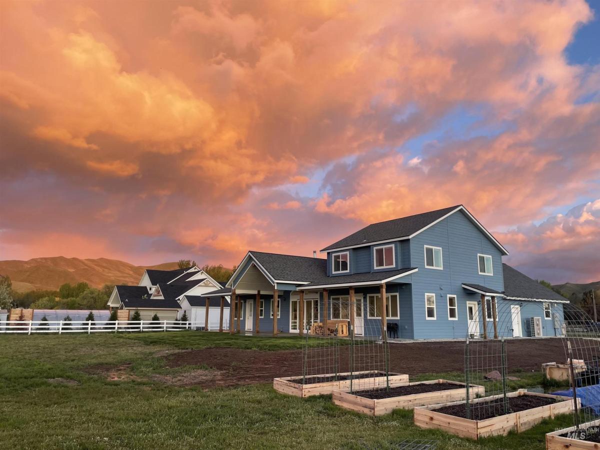 MLS #98982492 image #0