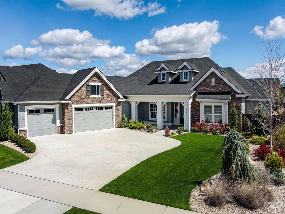 MLS #98982660 image #0