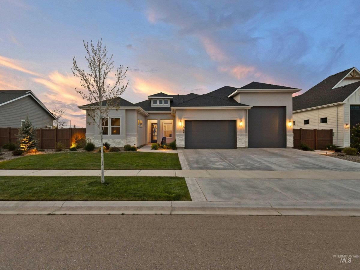 MLS #98983006 image #0